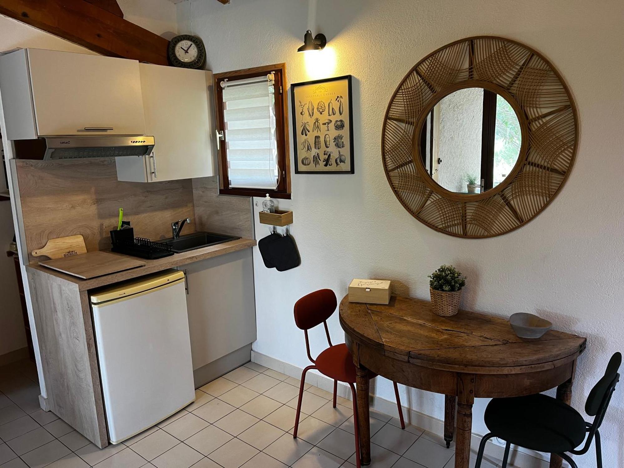 Holiday home Maison De Climatisee 